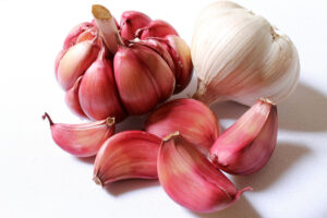 Is Garlic the Secret to a Healthy Brain and a Happy Gut?